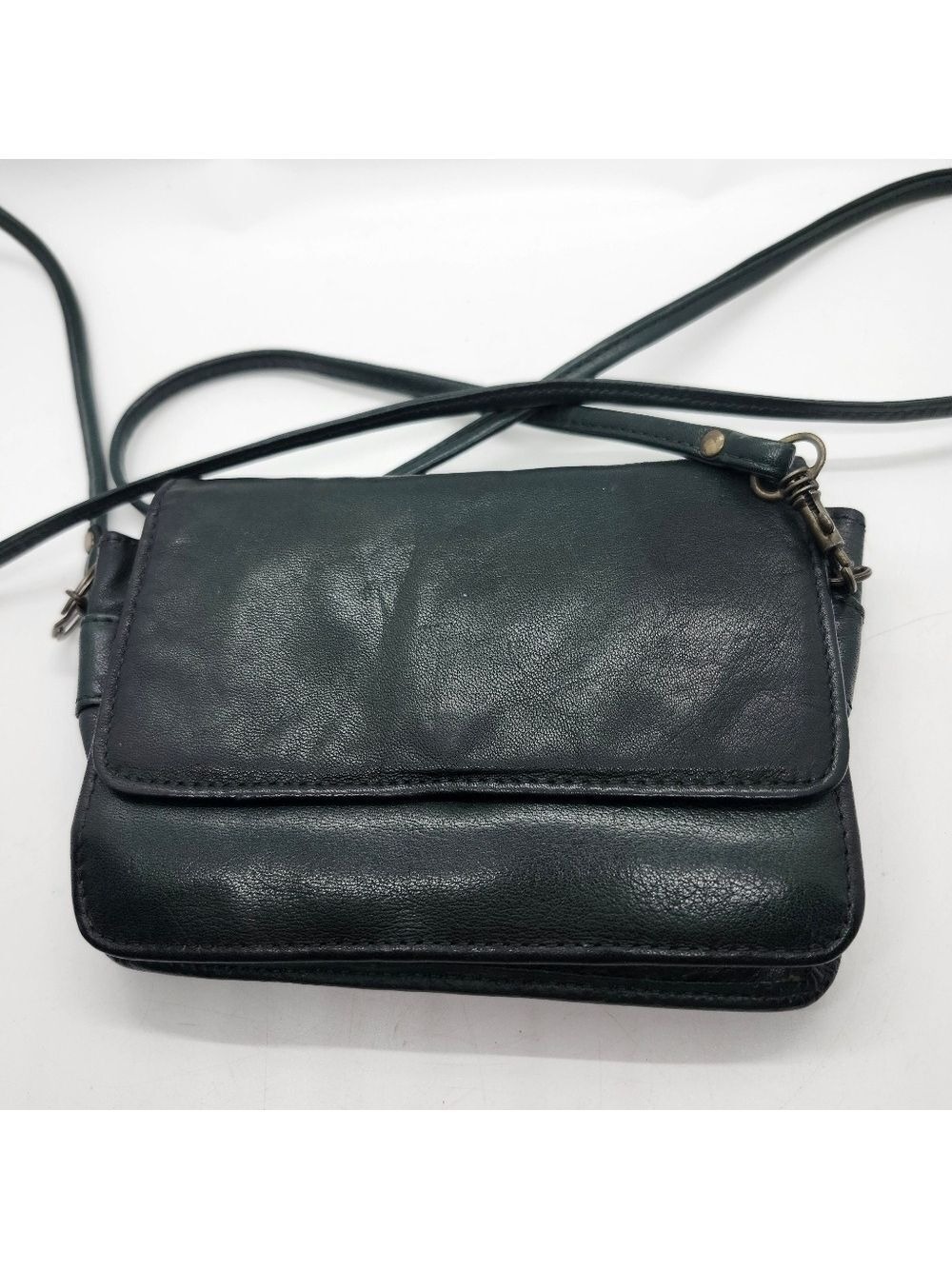 Wilson's Soft Leather Green Crossbody Bag